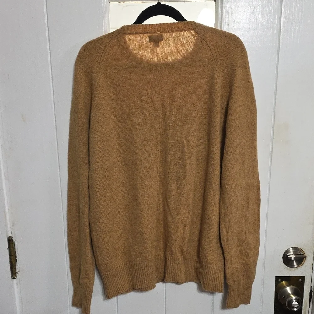 J. Crew Factory Men's  Sweater Wool‎ Blend Golden Caramel Crew Neck Sz L EUC.